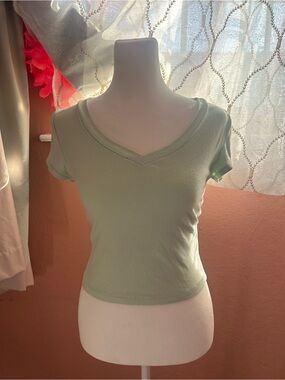 Aeropostale Mint Green Ribbed V-Neck Crop Top